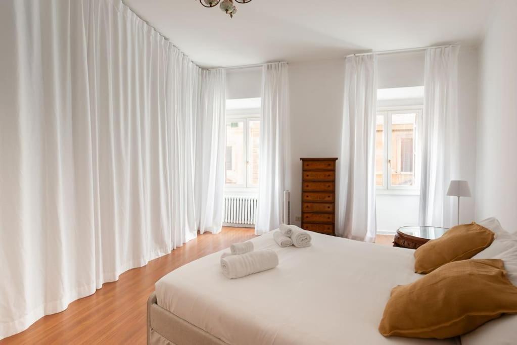 Colosseum Number Sixteen Appartement