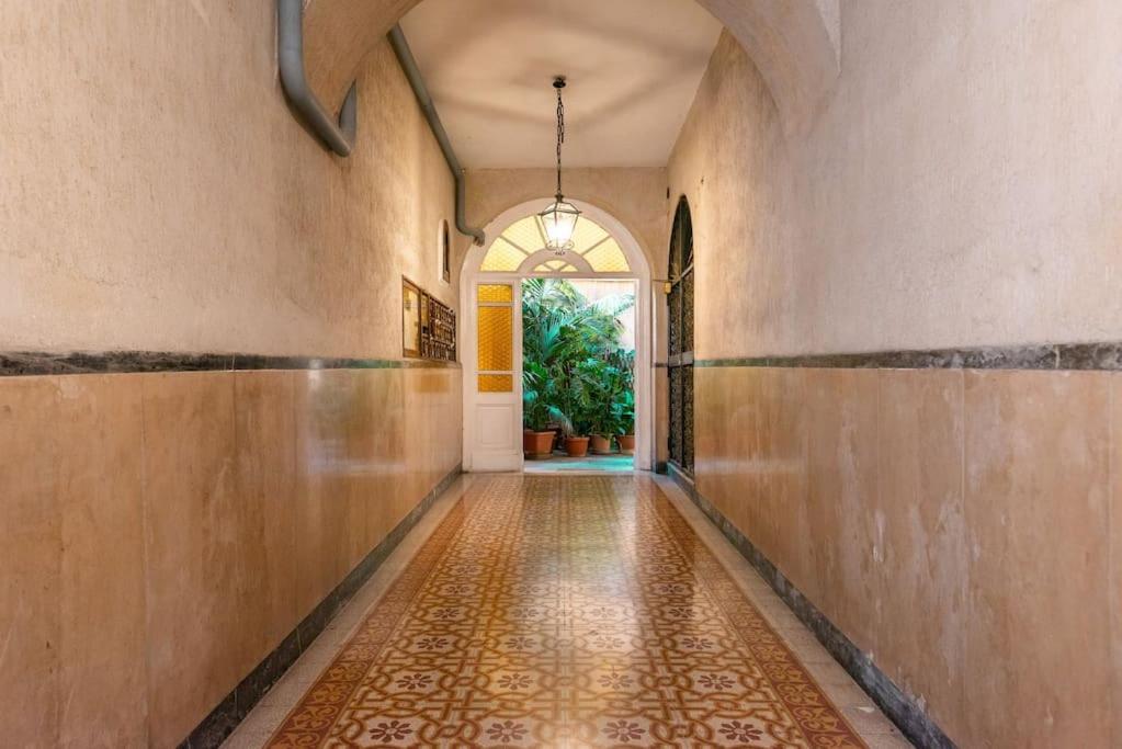 Colosseum Number Sixteen Appartement *